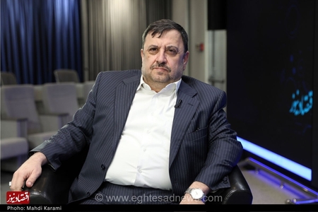 روایت فیروزآبادی از فشار نهادهای امنیتی برای حذف کلمات هایده و لوازم آرایش از موتور جستجو