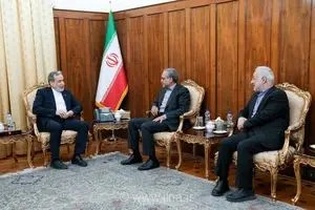 دیدار نمایندگان مجلس با عراقچی؛ رایزنی درباره مسائل سیاسی و منطقه‌ای