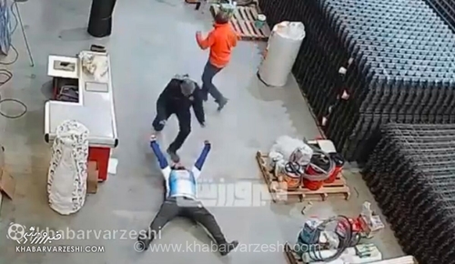 ویدیوی دوربین مداربسته از کارگران یک کارخانه پس از کامبک حماسی!