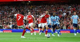 آرسنال با پیروزی 3-0 برابر کاونتری، دفاع از عنوان قهرمانی لیگ برتر را آغاز کرد