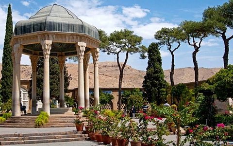 یادروز حافظ امسال با بازدید رایگان از حافظیه و رویکردی مردمی برگزار می‌شود