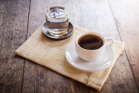 مصرف روزانه یک فنجان قهوه بیشتر، خطر دیابت نوع ۲ را کاهش می‌دهد