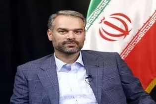 نماینده سابق: نفوذ اصلی در میان مسئولان است، نه مردم/ طرح نفوذ را بررسی نکردم