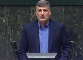 رسایی و حاشیه‌سازی در مجلس؛ نماینده: الان وقت انتخابات نیست
