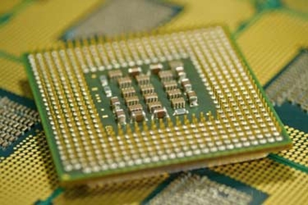 طلای پنهان در قطعات کامپیوتر؛ آیا استخراج آن صرفه دارد؟