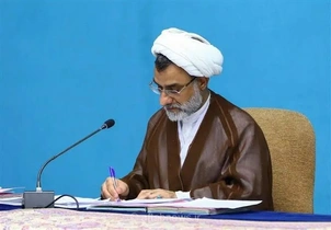 خسروپناه: رهبر شهید، ساخت بمب اتم را حرام اعلام کرد اما در صورت حمله، مراکز هسته‌ای دشمن را هدف قرار می‌دهیم