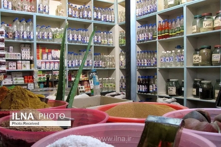کشف ۹۰ لیتر شربت متادون در یک عطاری تهران