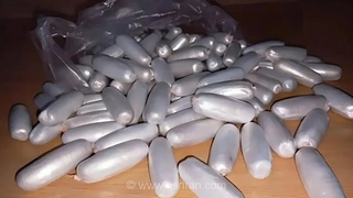 کشف مواد مخدر صنعتی در معده دو قاچاقچی در زیرکوه