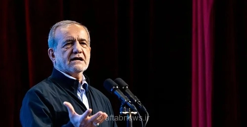 پزشکیان: دولت با ناترازی‌های گسترده تحویل گرفته شد/ در جنگ اقتصادی و نظامی هستیم