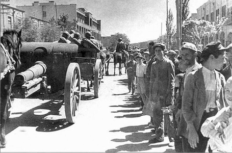 نگاهی به روند انعقاد پیمان ایران و نیروهای اشغالگر در جنگ جهانی دوم