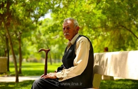 بازنشستگان نیازمند حمایت، نه طلا