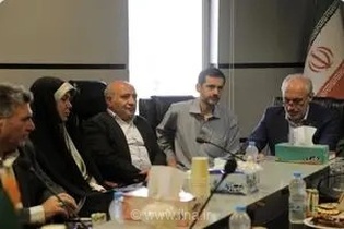 پورمحمدی: بسیج ظرفیت‌های دولت برای رفع گلوگاه‌های گمرک بازرگان و توسعه زیرساخت‌های ترانزیتی