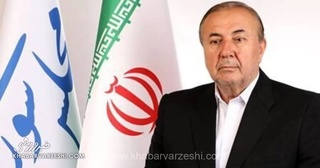 انتقاد نماینده تبریز از داوری دیدار تراکتور و گل‌گهر و هشدار به فدراسیون فوتبال
