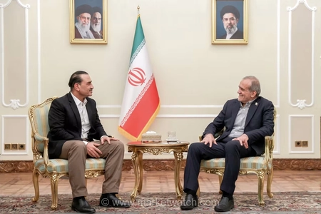 کاهش قیمت نفت در بازارهای جهانی با نادیده گرفتن نگرانی‌ها درباره ایران