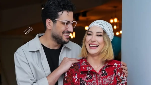 امیرحسین قیاسی و همسرش در نمایش کمدی «قبض روح»