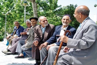 ارتباط مستقیم سرعت پیاده‌روی با سلامت مغز؛ چرا سالمندان باید برای پیشگیری از زوال عقل سریع‌تر راه بروند؟
