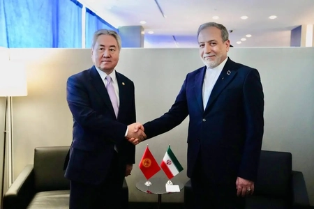 دیدار عراقچی و وزیر امور خارجه قرقیزستان در حاشیه مجمع عمومی سازمان ملل