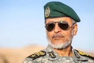 امیر دریادار سیاری: قدرت نیروهای مسلح ایران برای آمریکا غیرقابل‌هضم است/ تسلیم شدن در قاموس ما نیست
