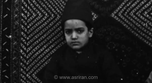 تصویر یادگاری از پسران یک خان جنوبی در دوران قاجار