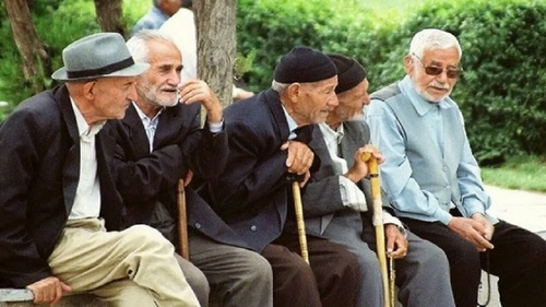 مازندران دومین استان سالمند کشور/ قریب به 500 هزار نفر، ١٧ درصد جمعیت سالمند مازندران را تشکیل می‌دهند