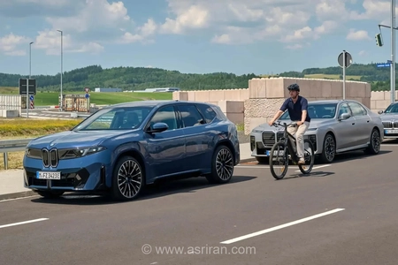 BMW iX3 با فناوری جدید از برخورد با دوچرخه‌سواران جلوگیری می‌کند