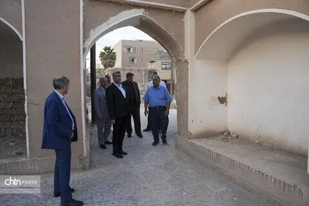 همکاری برای مرمت تکیه تاریخی نوروزعلی کرمان