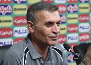 ویسی: ذوب‌آهن برای کسب پیروزی برابر فجر سپاسی برنامه ویژه‌ای دارد