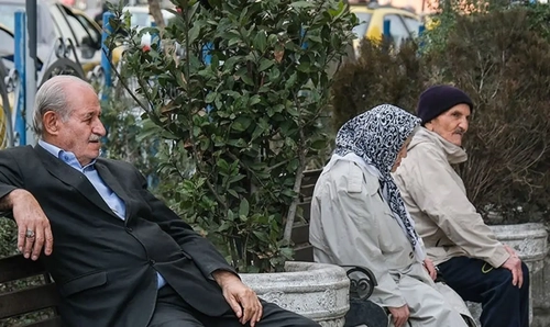 پرداخت مطالبات درمانی بازنشستگان فولاد و قرارداد جدید بیمه تکمیلی