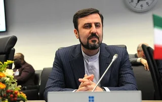 اعتراض کیهان به سفر معاون وزیرخارجه به باکو در سایه حضور صهیونیست‌ها