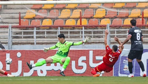فولاد و پرسپولیس؛ جدالی هجومی با آمار امیدوارکننده