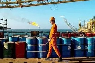لغو جلسات فورمالیته دادرسی در مناطق آزاد/ کارگران را به زیر چتر قانون کار برگردانید