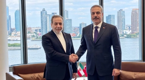 گفتگوی عراقچی و فیدان در حاشیه مجمع عمومی سازمان ملل