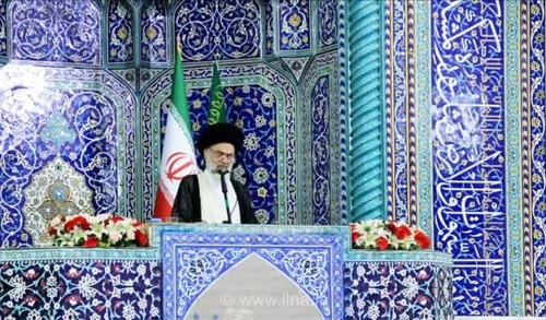 هشدار خطیب جمعه قم درباره اعتماد به آمریکا و نقض عهدها