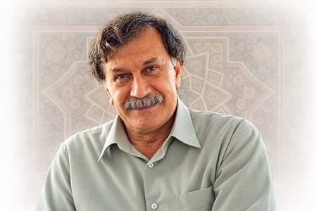 یادی از عمران صلاحی؛ شاعر طنز و پژوهشگر ادبیات معاصر