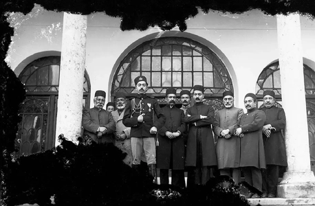 بازدید آخرین ولیعهد قاجار از اداره تذکره تبریز در تصویر