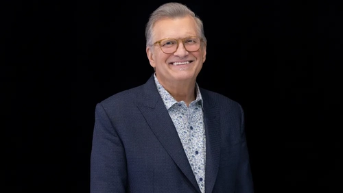 CBS بازگشت «Undercover Boss» با مجری جدید و دو سریال جدید را اعلام کرد