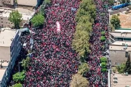 شرکت آمریکایی وسعت مراسم تشییع رهبر شهید انقلاب را ثبت کرد+ تصاویر
