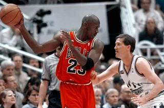 پیراهن مایکل جردن در فینال NBA با رکورد 14 میلیون دلار به فروش رسید