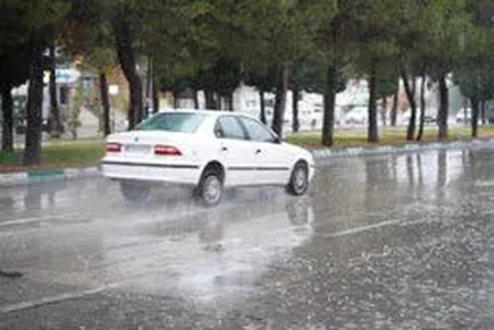 بارش باران در محورهای شمال‌غرب کشور و هشدار پلیس راهور