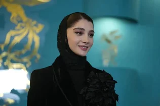 ادامه بازی مهشید خدادادی در نمایش «شاخ بی‌سر» پس از تصادف