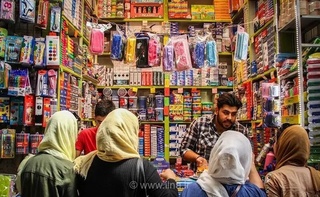 فروش فوق‌العاده نوشت‌افزار به جای نمایشگاه پاییزه در استان مرکزی