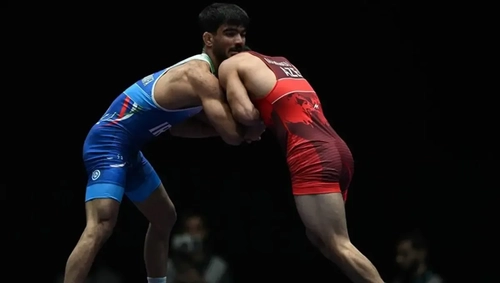 علی احمدی‌وفا فینالیست شد