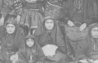 تصویری از عالیه خانم، همسر صیغه ای ناصرالدین شاه در کاخ سلطنت آباد