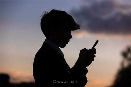 قوانین جدید کالیفرنیا برای محافظت از کودکان در برابر شبکه‌های اجتماعی و هوش مصنوعی