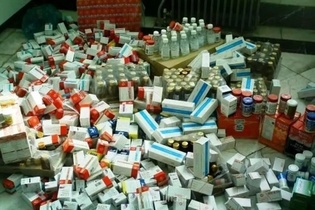 کشف محموله چند ده میلیارد تومانی دارو در جنوب تهران