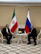 دیدار رئیس جمهور ایران با پوتین در ترکمنستان