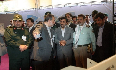 تصاویر جدید و قدیمی از وزیر پیشنهادی دفاع منتشر شد