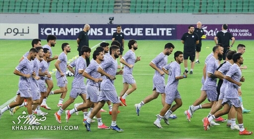 استقلال با پرواز مستقیم راهی قطر شد؛ دو جلسه تمرینی در دوحه