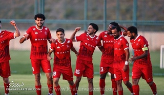 تغییر موضع مهدی تارتار؛ دو بازیکن خارجی در پرسپولیس ماندنی شدند