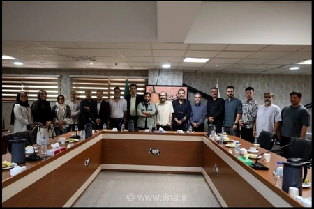 نشست آسیب‌شناسی دف‌نوازی در فرهنگسرای بهمن با حضور هنرمندان برجسته